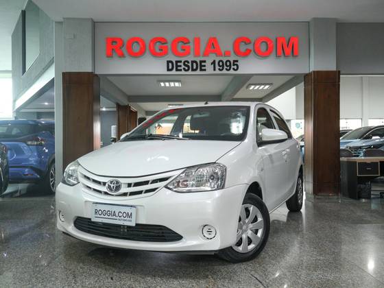 TOYOTA ETIOS 1.3 X 16V FLEX 4P MANUAL TOYOTA ETIOS 1.3 X 16V FLEX 4P MANUAL